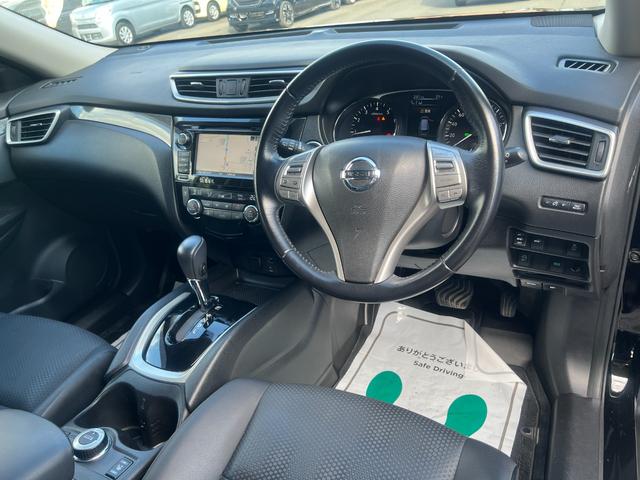 エクストレイル 20Xt エマージェンシーブレーキパッケージ 4WD 衝突軽減 レーンキープ 障害物センサー オートクルーズ シートヒーター 電動リアゲート ナビ フルセグ 全周囲カメラ Fカメラ サイドカメラ Bカメラ Bluetoothオーディオ ETC(27枚目)