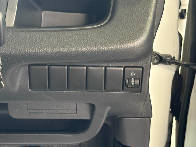 モコ S キーレス 禁煙車 ABS 電格ミラー ベンチシート CD 運転席エアバッグ 助手席エアバッグ エアコン パワーウィンドウ パワーステアリング(6枚目)