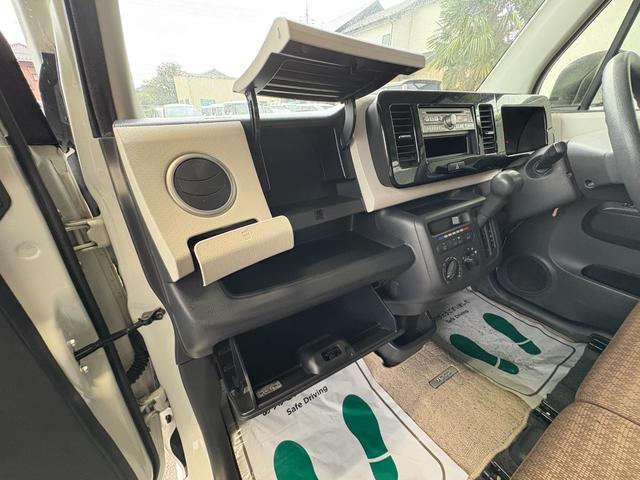 モコ S キーレス 禁煙車 ABS 電格ミラー ベンチシート CD 運転席エアバッグ 助手席エアバッグ エアコン パワーウィンドウ パワーステアリング(35枚目)