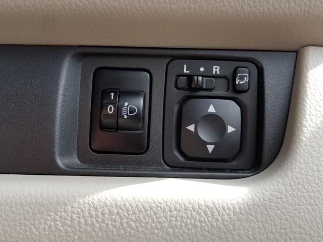 デイズ S Iストップ キーレス 禁煙車 フルフラット ABS 電格ミラー ベンチシート CD 運転席エアバッグ 助手席エアバッグ エアコン パワーウィンドウ(7枚目)