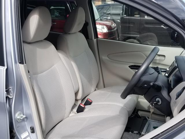 デイズ S Iストップ キーレス 禁煙車 フルフラット ABS 電格ミラー ベンチシート CD 運転席エアバッグ 助手席エアバッグ エアコン パワーウィンドウ(9枚目)