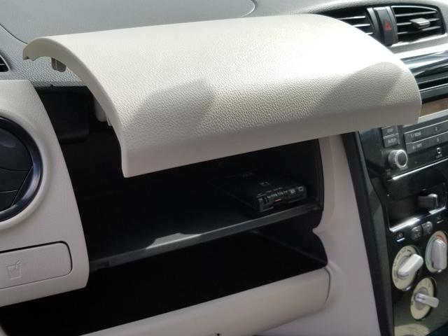 デイズ S Iストップ キーレス 禁煙車 フルフラット ABS 電格ミラー ベンチシート CD 運転席エアバッグ 助手席エアバッグ エアコン パワーウィンドウ(35枚目)