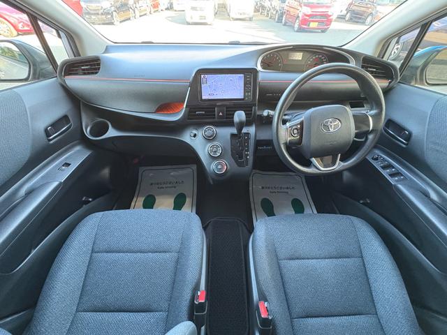 シエンタ X 片側電動 ナビ フルセグ Bカメラ Bluetoothオーディオ ETC Iストップ LEDヘッドライト キーレス 禁煙車 3列 フルフラット ABS(3枚目)