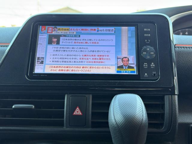 シエンタ X 片側電動 ナビ フルセグ Bカメラ Bluetoothオーディオ ETC Iストップ LEDヘッドライト キーレス 禁煙車 3列 フルフラット ABS(4枚目)