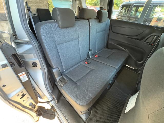 シエンタ X 片側電動 ナビ フルセグ Bカメラ Bluetoothオーディオ ETC Iストップ LEDヘッドライト キーレス 禁煙車 3列 フルフラット ABS(12枚目)