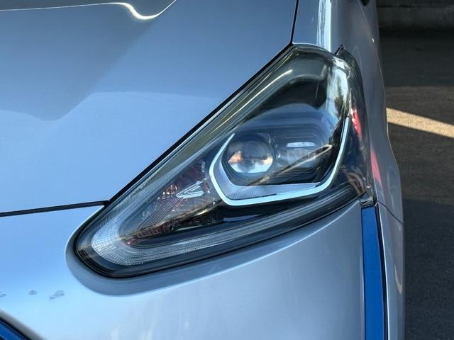 シエンタ X 片側電動 ナビ フルセグ Bカメラ Bluetoothオーディオ ETC Iストップ LEDヘッドライト キーレス 禁煙車 3列 フルフラット ABS(21枚目)