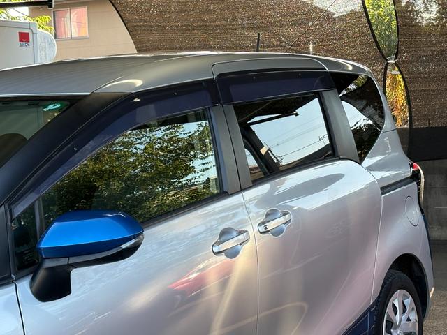 シエンタ X 片側電動 ナビ フルセグ Bカメラ Bluetoothオーディオ ETC Iストップ LEDヘッドライト キーレス 禁煙車 3列 フルフラット ABS(22枚目)