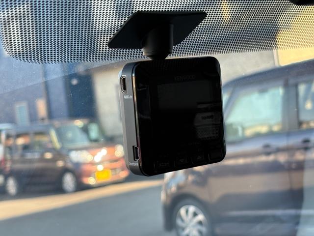 シエンタ X 片側電動 ナビ フルセグ Bカメラ Bluetoothオーディオ ETC Iストップ LEDヘッドライト キーレス 禁煙車 3列 フルフラット ABS(23枚目)