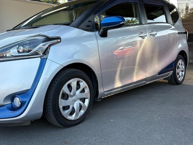 シエンタ X 片側電動 ナビ フルセグ Bカメラ Bluetoothオーディオ ETC Iストップ LEDヘッドライト キーレス 禁煙車 3列 フルフラット ABS(58枚目)