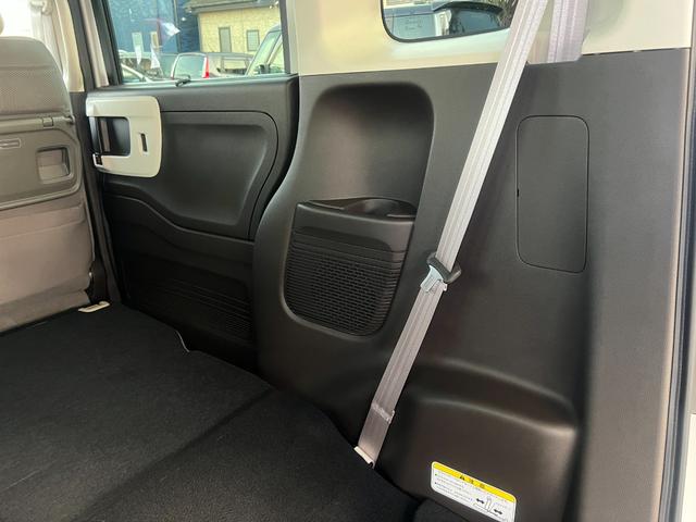 N-BOX G 衝突軽減 レーンキープ 障害物センサー アダプティブクルーズ 片側電動 シートヒーター ナビ フルセグ Bカメラ Bluetoothオーディオ ETC Iストップ LEDヘッドライト スマキー 禁煙車(35枚目)