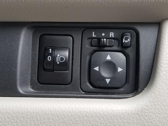 デイズ J ナビ ワンセグ ETC スマキー 禁煙車 記録簿 フルフラット ABS ベンチシート CD 運転席エアバッグ 助手席エアバッグ エアコン パワーウィンドウ パワーステアリング(9枚目)