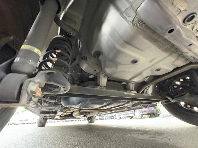 タント Ｘ　片側電動　ＥＴＣ　Ｉストップ　スマキー　禁煙車　フルフラット　ＡＢＳ　オートライト　電格ミラー　ベンチシート　ＣＤ　運転席エアバッグ　助手席エアバッグ　エアコン　パワーウィンドウ　パワーステアリング（13枚目）