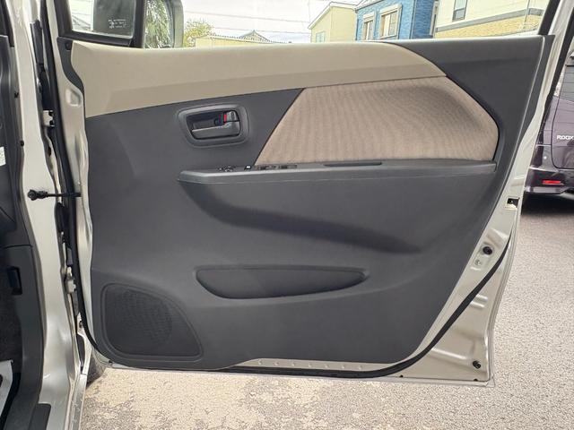 ワゴンR FX Iストップ キーレス 禁煙車 フルフラット ABS 電格ミラー ベンチシート CD 運転席エアバッグ 助手席エアバッグ エアコン パワーウィンドウ パワーステアリング(8枚目)