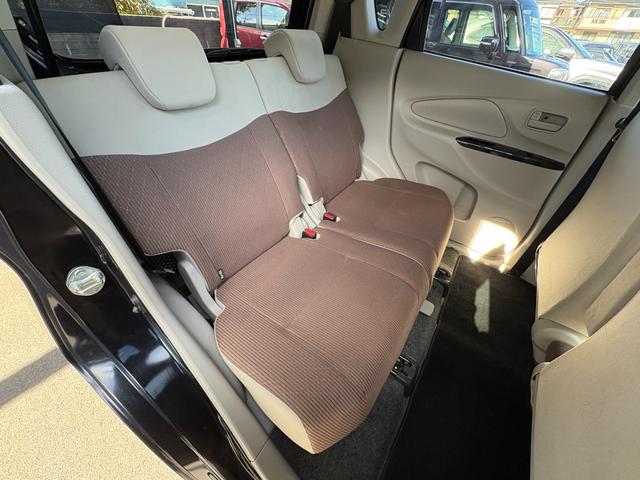 ｅＫワゴン Ｅ　シートヒーター　ナビ　ワンセグ　Ｂカメラ　ＥＴＣ　１４インチＡＷ　キーレス　禁煙車　フルフラット　ＡＢＳ　電格ミラー　ベンチシート　ＣＤ　運転席エアバッグ　助手席エアバッグ　エアコン　パワーウィンドウ（12枚目）