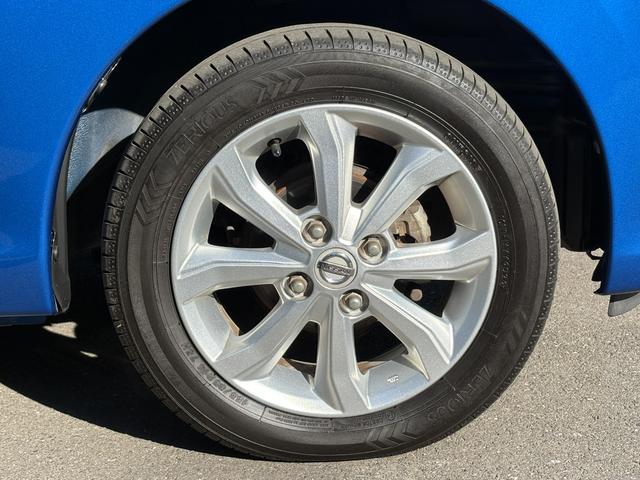 デイズ Ｘ　Ｖセレクション　衝突軽減　ナビ　フルセグ　全周囲カメラ　Ｆカメラ　サイドカメラ　Ｂカメラ　Ｂｌｕｅｔｏｏｔｈオーディオ　ＥＴＣ　Ｉストップ　１４インチＡＷ　スマキー　禁煙車　フルフラット（16枚目）