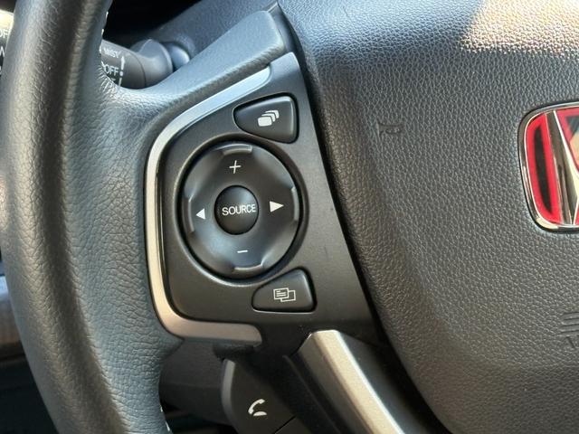 ステップワゴンスパーダ スパーダアドバンスパッケージα　オートクルーズ　片側電動　ナビ　フルセグ　Ｂカメラ　Ｂｌｕｅｔｏｏｔｈオーディオ　後席モニター　ＥＴＣ　Ｉストップ　１６インチＡＷ　スマキー　禁煙車　３列　フルフラット　横滑り防止　ＡＢＳ（41枚目）