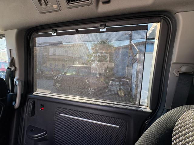 ステップワゴンスパーダ スパーダアドバンスパッケージα　オートクルーズ　片側電動　ナビ　フルセグ　Ｂカメラ　Ｂｌｕｅｔｏｏｔｈオーディオ　後席モニター　ＥＴＣ　Ｉストップ　１６インチＡＷ　スマキー　禁煙車　３列　フルフラット　横滑り防止　ＡＢＳ（53枚目）