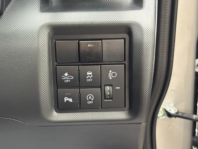 ライズ Ｘ　衝突軽減　レーンキープ　障害物センサー　ナビ　フルセグ　Ｂカメラ　Ｂｌｕｅｔｏｏｔｈオーディオ　ＥＴＣ　Ｉストップ　ＬＥＤヘッドライト　スマキー　禁煙車　フルフラット　ＡＢＳ　オートハイビーム（10枚目）