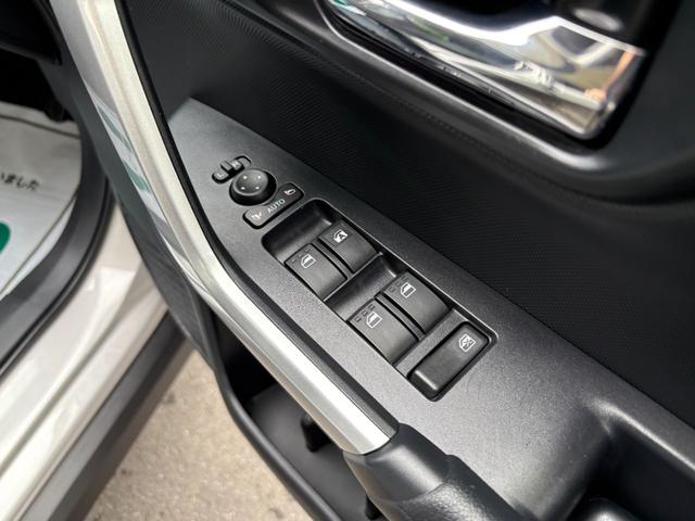 ライズ Ｘ　衝突軽減　レーンキープ　障害物センサー　ナビ　フルセグ　Ｂカメラ　Ｂｌｕｅｔｏｏｔｈオーディオ　ＥＴＣ　Ｉストップ　ＬＥＤヘッドライト　スマキー　禁煙車　フルフラット　ＡＢＳ　オートハイビーム（44枚目）