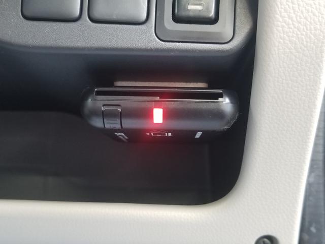 弊社の「東村山店」には鈑金担当がおり、お車をぶつけてしまった際や事故に遭われた際も自社でご対応致します。お車の事はトータルでサポートさせていただきます！