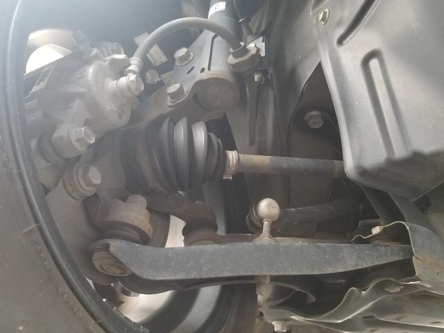 Ｅ　シートヒーター　ナビ　ワンセグ　Ｂｌｕｅｔｏｏｔｈオーディオ　ＥＴＣ　１４インチＡＷ　キーレス　禁煙車　フルフラット　横滑り防止　ＡＢＳ　電格ミラー　ベンチシート　ＣＤ　ＤＶＤ再生