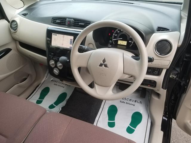 Ｅ　シートヒーター　ナビ　ワンセグ　Ｂｌｕｅｔｏｏｔｈオーディオ　ＥＴＣ　１４インチＡＷ　キーレス　禁煙車　フルフラット　横滑り防止　ＡＢＳ　電格ミラー　ベンチシート　ＣＤ　ＤＶＤ再生