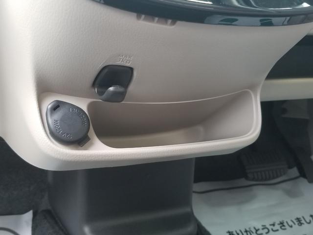 Ｅ　シートヒーター　ナビ　ワンセグ　Ｂｌｕｅｔｏｏｔｈオーディオ　ＥＴＣ　１４インチＡＷ　キーレス　禁煙車　フルフラット　横滑り防止　ＡＢＳ　電格ミラー　ベンチシート　ＣＤ　ＤＶＤ再生