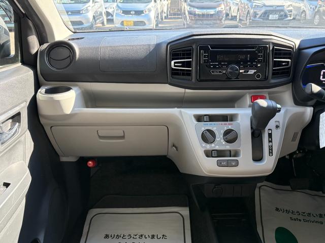 ミライース X SAIII 衝突軽減 レーンキープ 障害物センサー Iストップ LEDヘッドライト キーレス 禁煙車 フルフラット ABS オートハイビーム 電格ミラー CD 運転席エアバッグ 助手席エアバッグ エアコン(32枚目)