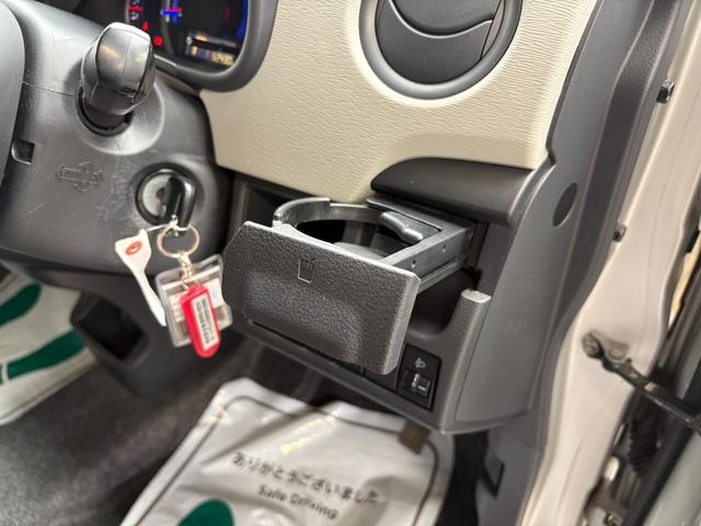 フレア XG 衝突軽減 シートヒーター Iストップ キーレス フルフラット ABS 電格ミラー ベンチシート CD 運転席エアバッグ 助手席エアバッグ エアコン パワーウィンドウ パワーステアリング(5枚目)