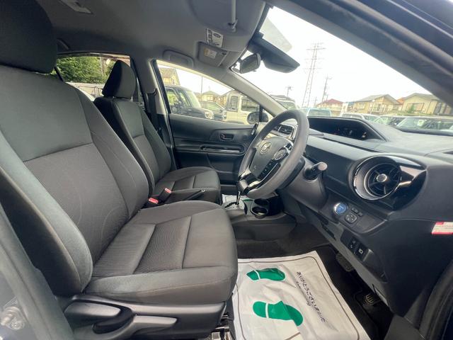 アクア Ｓスタイルブラック　衝突軽減　レーンキープ　障害物センサー　ナビ　フルセグ　Ｂカメラ　Ｂｌｕｅｔｏｏｔｈオーディオ　ＥＴＣ　ＬＥＤヘッドライト　スマキー　禁煙車　ＡＢＳ　オートハイビーム　電格ミラー　ＣＤ　ＤＶＤ再生（10枚目）