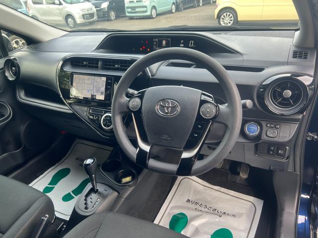 アクア Ｓスタイルブラック　衝突軽減　レーンキープ　障害物センサー　ナビ　フルセグ　Ｂカメラ　Ｂｌｕｅｔｏｏｔｈオーディオ　ＥＴＣ　ＬＥＤヘッドライト　スマキー　禁煙車　ＡＢＳ　オートハイビーム　電格ミラー　ＣＤ　ＤＶＤ再生（26枚目）