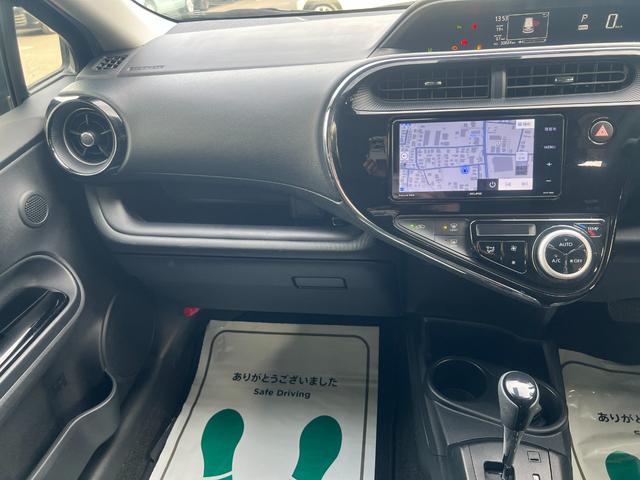 アクア Ｓスタイルブラック　衝突軽減　レーンキープ　障害物センサー　ナビ　フルセグ　Ｂカメラ　Ｂｌｕｅｔｏｏｔｈオーディオ　ＥＴＣ　ＬＥＤヘッドライト　スマキー　禁煙車　ＡＢＳ　オートハイビーム　電格ミラー　ＣＤ　ＤＶＤ再生（33枚目）