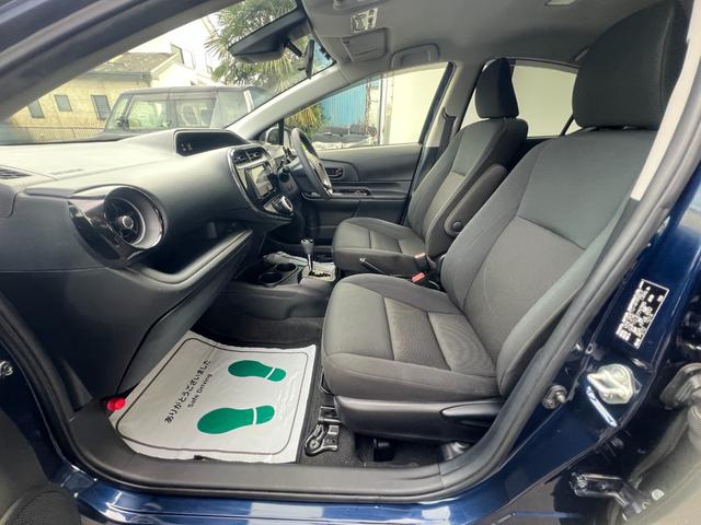 アクア Ｓスタイルブラック　衝突軽減　レーンキープ　障害物センサー　ナビ　フルセグ　Ｂカメラ　Ｂｌｕｅｔｏｏｔｈオーディオ　ＥＴＣ　ＬＥＤヘッドライト　スマキー　禁煙車　ＡＢＳ　オートハイビーム　電格ミラー　ＣＤ　ＤＶＤ再生（43枚目）