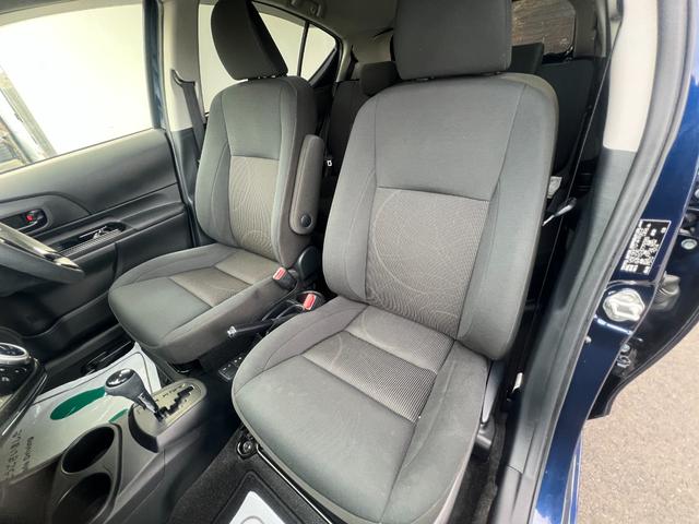 アクア Ｓスタイルブラック　衝突軽減　レーンキープ　障害物センサー　ナビ　フルセグ　Ｂカメラ　Ｂｌｕｅｔｏｏｔｈオーディオ　ＥＴＣ　ＬＥＤヘッドライト　スマキー　禁煙車　ＡＢＳ　オートハイビーム　電格ミラー　ＣＤ　ＤＶＤ再生（44枚目）