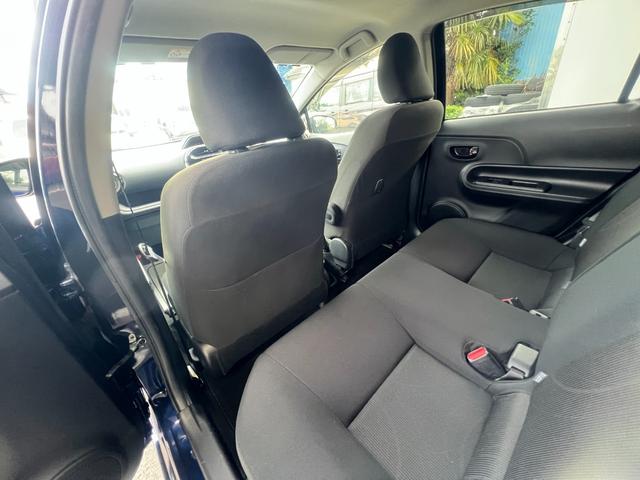 アクア Ｓスタイルブラック　衝突軽減　レーンキープ　障害物センサー　ナビ　フルセグ　Ｂカメラ　Ｂｌｕｅｔｏｏｔｈオーディオ　ＥＴＣ　ＬＥＤヘッドライト　スマキー　禁煙車　ＡＢＳ　オートハイビーム　電格ミラー　ＣＤ　ＤＶＤ再生（47枚目）