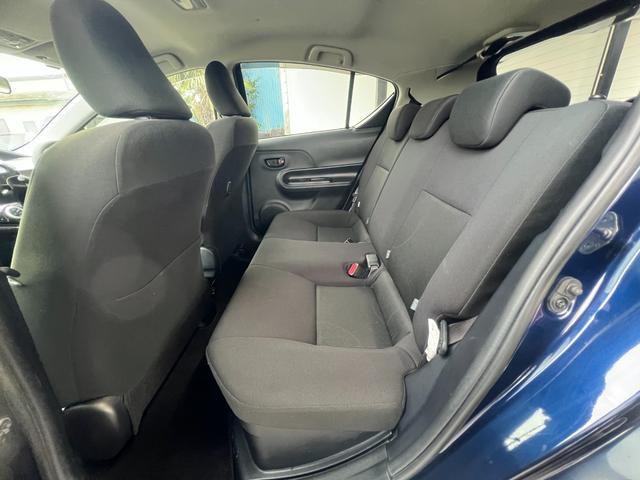 アクア Ｓスタイルブラック　衝突軽減　レーンキープ　障害物センサー　ナビ　フルセグ　Ｂカメラ　Ｂｌｕｅｔｏｏｔｈオーディオ　ＥＴＣ　ＬＥＤヘッドライト　スマキー　禁煙車　ＡＢＳ　オートハイビーム　電格ミラー　ＣＤ　ＤＶＤ再生（48枚目）