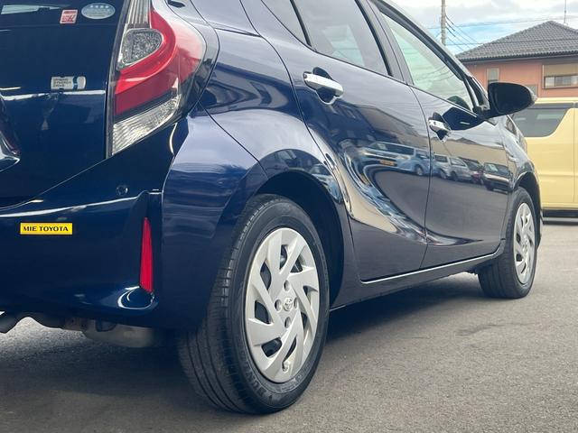 アクア Ｓスタイルブラック　衝突軽減　レーンキープ　障害物センサー　ナビ　フルセグ　Ｂカメラ　Ｂｌｕｅｔｏｏｔｈオーディオ　ＥＴＣ　ＬＥＤヘッドライト　スマキー　禁煙車　ＡＢＳ　オートハイビーム　電格ミラー　ＣＤ　ＤＶＤ再生（61枚目）