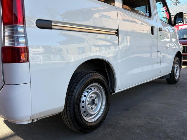 タウンエースバン ＧＬ　両側スライド　キーレス　禁煙車　フルフラット　ＡＢＳ　運転席エアバッグ　助手席エアバッグ　エアコン　パワーウィンドウ　パワーステアリング（47枚目）