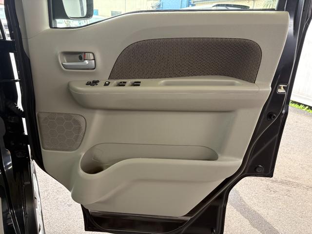 スクラムワゴン PXターボ ターボ 衝突軽減 両側スライド ナビ ワンセグ Bカメラ Bluetoothオーディオ ETC スマキー 禁煙車 記録簿 フルフラット ABS 電格ミラー ベンチシート CD DVD再生(15枚目)