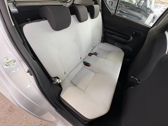 アクア Ｓビジネスパッケージ　衝突軽減　レーンキープ　障害物センサー　ナビ　ワンセグ　Ｂカメラ　Ｂｌｕｅｔｏｏｔｈオーディオ　ＥＴＣ２．０　スマキー　禁煙車　ＡＢＳ　オートハイビーム　オートライト　電格ミラー　ＣＤ（11枚目）