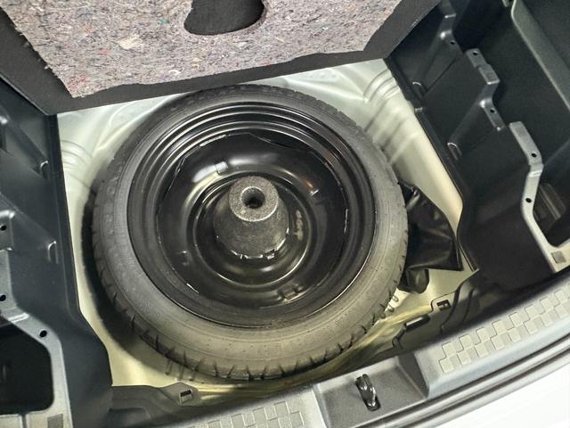 アクア Ｓビジネスパッケージ　衝突軽減　レーンキープ　障害物センサー　ナビ　ワンセグ　Ｂカメラ　Ｂｌｕｅｔｏｏｔｈオーディオ　ＥＴＣ２．０　スマキー　禁煙車　ＡＢＳ　オートハイビーム　オートライト　電格ミラー　ＣＤ（34枚目）