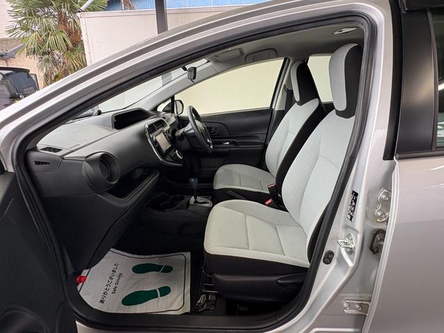 アクア Ｓビジネスパッケージ　衝突軽減　レーンキープ　障害物センサー　ナビ　ワンセグ　Ｂカメラ　Ｂｌｕｅｔｏｏｔｈオーディオ　ＥＴＣ２．０　スマキー　禁煙車　ＡＢＳ　オートハイビーム　オートライト　電格ミラー　ＣＤ（42枚目）