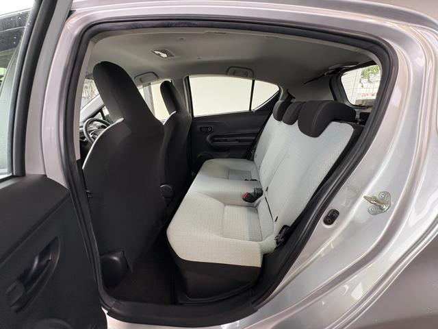 アクア Ｓビジネスパッケージ　衝突軽減　レーンキープ　障害物センサー　ナビ　ワンセグ　Ｂカメラ　Ｂｌｕｅｔｏｏｔｈオーディオ　ＥＴＣ２．０　スマキー　禁煙車　ＡＢＳ　オートハイビーム　オートライト　電格ミラー　ＣＤ（45枚目）