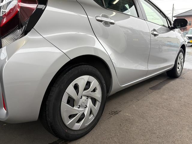 アクア Ｓビジネスパッケージ　衝突軽減　レーンキープ　障害物センサー　ナビ　ワンセグ　Ｂカメラ　Ｂｌｕｅｔｏｏｔｈオーディオ　ＥＴＣ２．０　スマキー　禁煙車　ＡＢＳ　オートハイビーム　オートライト　電格ミラー　ＣＤ（55枚目）