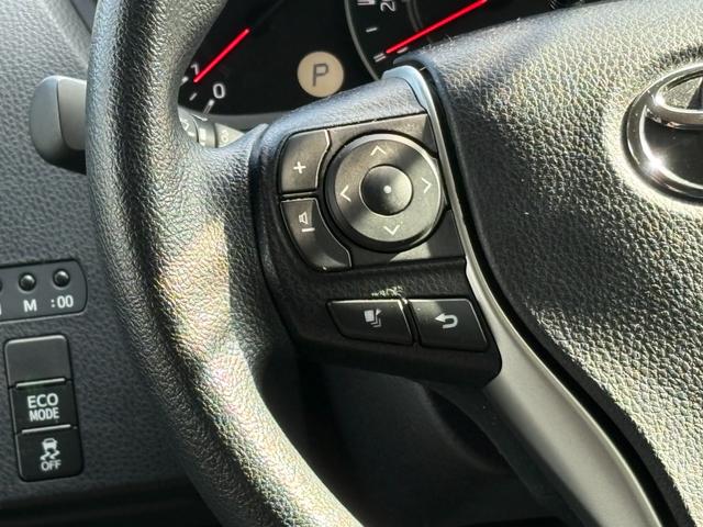 ノア Ｘ　４ＷＤ　衝突軽減　レーンキープ　障害物センサー　オートクルーズ　片側電動　ナビ　Ｂカメラ　Ｂｌｕｅｔｏｏｔｈオーディオ　ＥＴＣ　Ｉストップ　ＬＥＤヘッドライト　キーレス　禁煙車　３列　ＡＢＳ（40枚目）