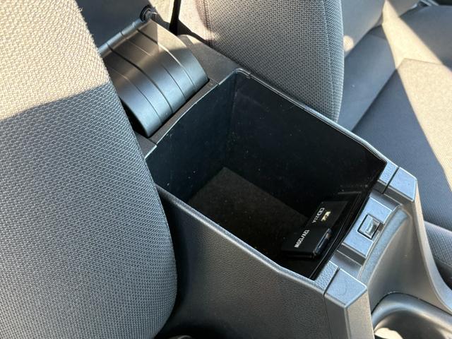 カローラツーリング ハイブリッド　Ｇ－Ｘ　衝突軽減　レーンキープ　障害物センサー　アダプティブクルーズ　ナビ　Ｂカメラ　Ｂｌｕｅｔｏｏｔｈオーディオ　ＥＴＣ　ＬＥＤヘッドライト　スマキー　禁煙車　ＡＢＳ　オートハイビーム　オートライト（46枚目）