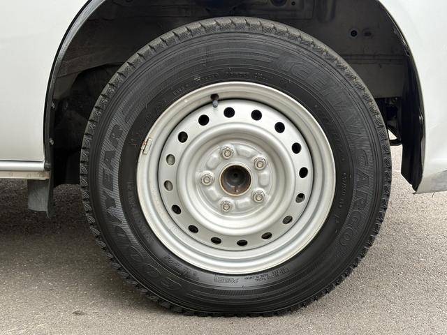 タウンエースバン ＧＬ　衝突軽減　レーンキープ　障害物センサー　両側スライド　ナビ　フルセグ　Ｂカメラ　Ｂｌｕｅｔｏｏｔｈオーディオ　ＥＴＣ２．０　Ｉストップ　ＬＥＤヘッドライト　キーレス　禁煙車　ＡＢＳ　オートハイビーム（15枚目）