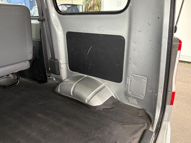 タウンエースバン ＧＬ　衝突軽減　レーンキープ　障害物センサー　両側スライド　ナビ　フルセグ　Ｂカメラ　Ｂｌｕｅｔｏｏｔｈオーディオ　ＥＴＣ２．０　Ｉストップ　ＬＥＤヘッドライト　キーレス　禁煙車　ＡＢＳ　オートハイビーム（33枚目）