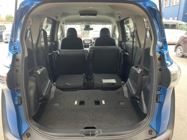 シエンタ Ｇ　衝突軽減　レーンキープ　両側電動　ナビ　フルセグ　Ｂカメラ　Ｂｌｕｅｔｏｏｔｈオーディオ　後席モニター　ＥＴＣ　１５インチＡＷ　スマキー　禁煙車　３列　フルフラット　ＡＢＳ　オートハイビーム（36枚目）