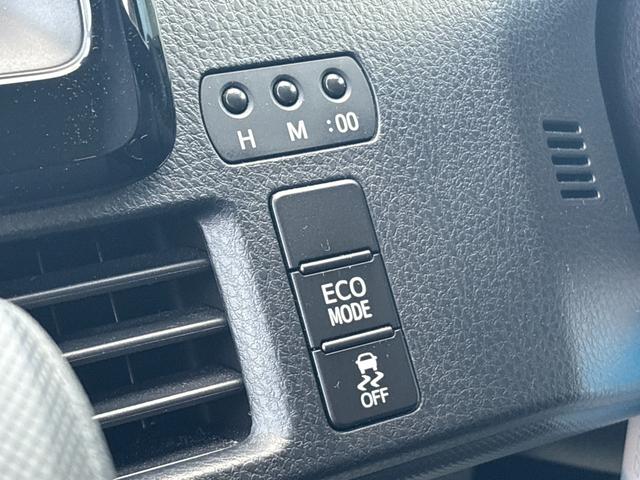 Ｘ　衝突軽減　レーンキープ　片側電動　ナビ　Ｂカメラ　ＥＴＣ　Ｉストップ　ＬＥＤヘッドライト　キーレス　禁煙車　記録簿　３列　フルフラット　ＡＢＳ　オートハイビーム　オートライト　電格ミラー